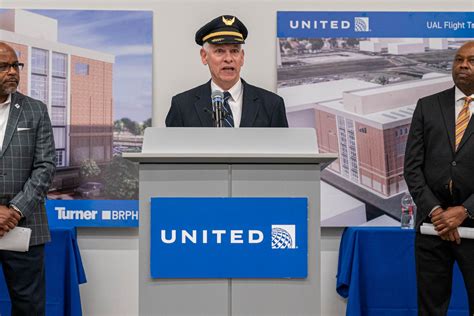 Inside United Airlines' flight training center, which is about to grow - The Points Guy