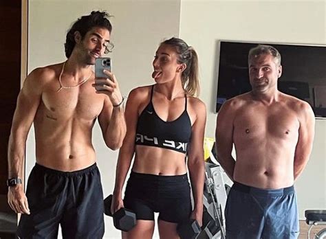 Paula Badosa and boyfriend Juan Betancourt show off perfect fitness ...