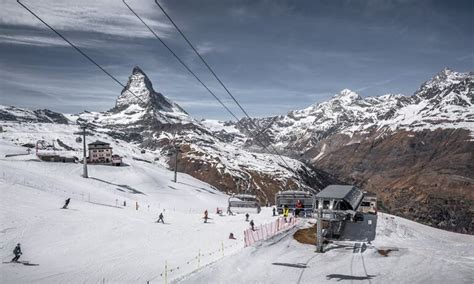 Skiing in Zermatt – The complete Resort Guide + Map & Tips | Packed Again