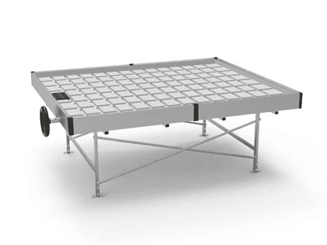 Ebb and Flow Benches for Greenhouse Hydroponic Cultivation