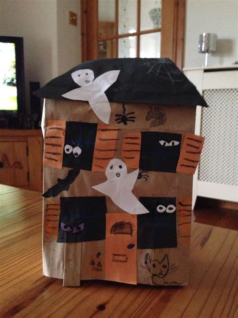 Paper bag Haunted house Halloween craft | Halloween preschool, Halloween crafts for kids ...