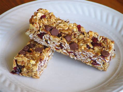 My Cakes, Creations, and More: Homemade Chewy Granola Bars