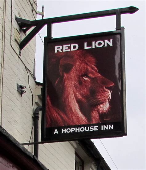 Red Lion name sign, Caersws © Jaggery cc-by-sa/2.0 :: Geograph Britain and Ireland