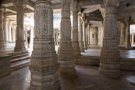 How to Visit Ranakpur Temple on a Road Trip through India - Earth Trekkers