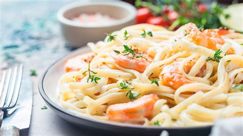 Pasta Alfredo con camarones: video y receta para Cuaresma