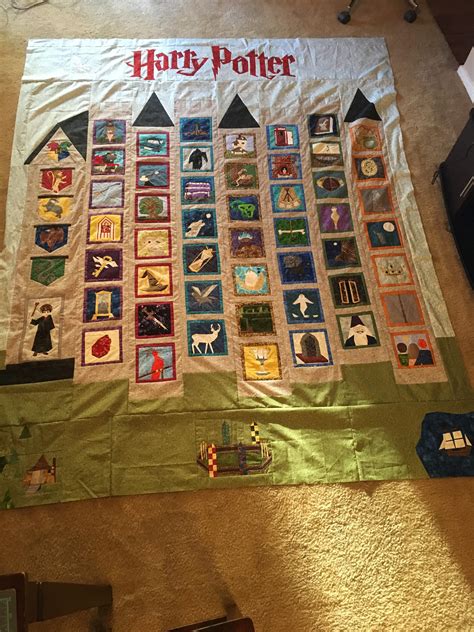 After about 5 years the top is finally done!! Paper pieced Harry Potter ...