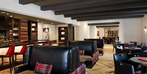 Hotel Bars & Restaurants in Santa Fe, New Mexico | Hilton Santa Fe ...