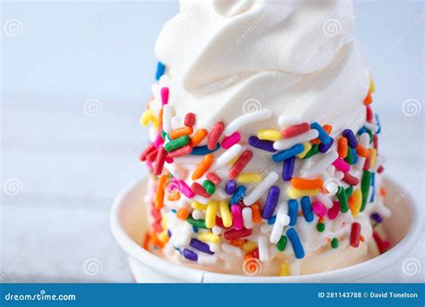 Vanilla Frozen Yogurt, Rainbow Sprinkles Toppings Stock Photo - Image of freezer, fruit: 281143788