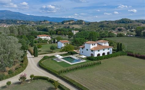 Top 7 Luxury Villas For Rent Near Florence in Tuscany