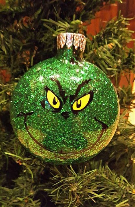 Glittered Grinch Ornament | 25+ MORE Grinch Crafts and Cute Treats #F ...