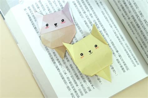 Tutorial #134: Origami Cat Bookmark | The Idea King