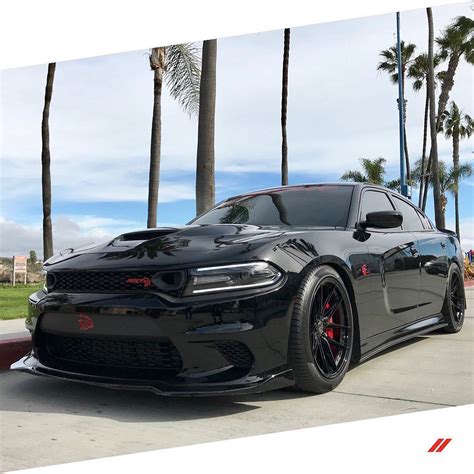 Function and form. 📸: @surfcityhellcat #ThatsMyDodge #Dodge #Charger # ...