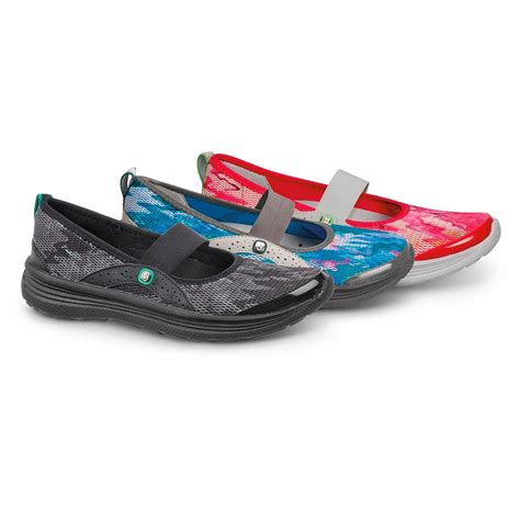 Bzees Women's Wish Water Slip-On Shoes - 662949, Casual Shoes at Sportsman's Guide