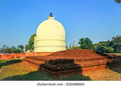 Mahaparinirvana Temple Kusinara Stock Photo (Edit Now) 1013281945