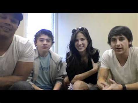 Chat with the cast of "Pair of Kings" - YouTube