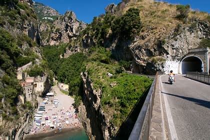 Beaches of Praiano - Itinerari - Amalfi Coast