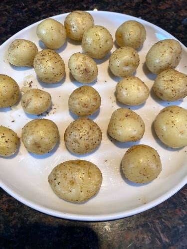 Microwave Small Potatoes – Melanie Cooks