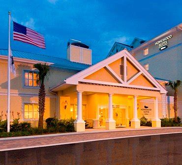 Homewood Suites by Hilton Charleston Airport Rooms: Pictures & Reviews ...