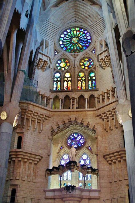 Horarios Sagrada Familia Barcelona | Guías Viajar