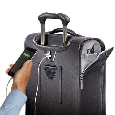 Product Review: Travelpro Luggage Crew 11 21" Carry-on Expandable ...