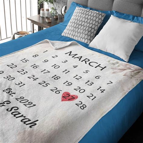 Personalized Wedding Blankets - Best Personalized Gifts For Everyone