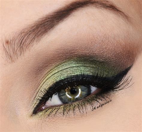 Choose Your Shade Of Green Eyeshadow