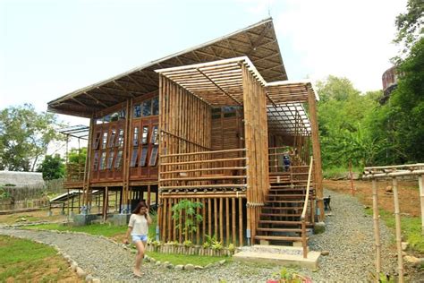 Bahay Kubo, ‘Kahit Munti’ › Buensalido+Architects | Bamboo architecture ...