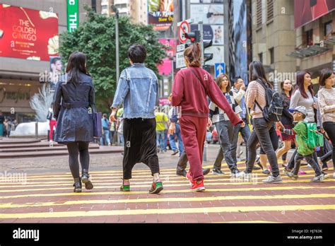 Times Square shopping Stock Photo - Alamy