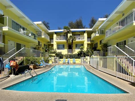 Magic Castle Hotel in Los Angeles | Best Rates & Deals on Orbitz