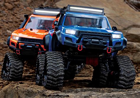 Traxxas TRX-4 1/10 Trail Rock Crawler with All-Terrain Traxx, Blue TRA82034-4-BLUE | [Cars ...