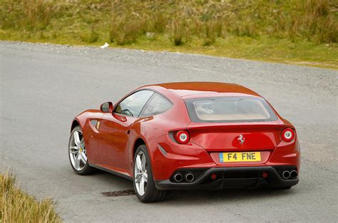 Ferrari FF 6.2 V12 first UK drive