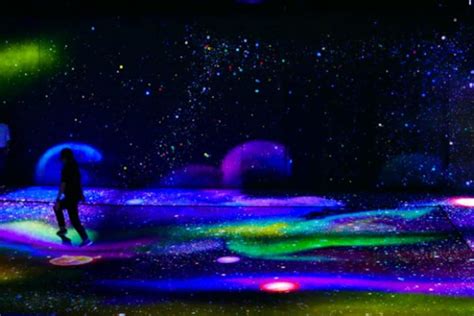 A Guide to TeamLab's Interactive Light Museum | All About Japan