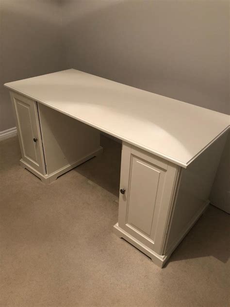 White wooden desk | in Beddau, Rhondda Cynon Taf | Gumtree