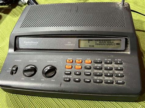 Bearcat Scanner - Gregg Auctions