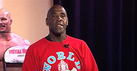 Former WWE Wrestler Michael ‘Virgil’ Jones Dead at 61 | Us Weekly