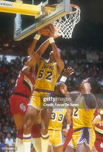 Mychal Thompson Lakers Photos and Premium High Res Pictures - Getty Images