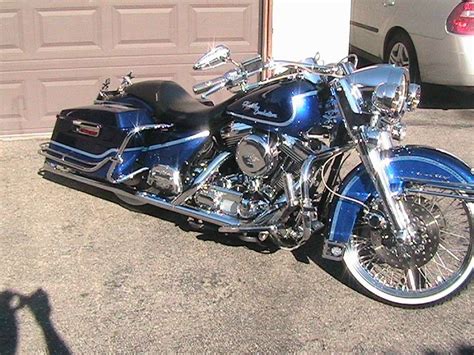 custom harley road king beach bars - Google Search Harley Davidson Baggers, Harley Davidson Road ...