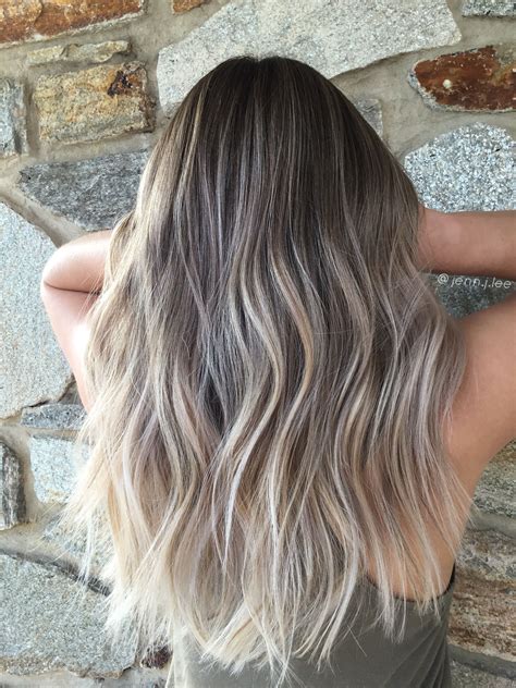 Ashy blonde balayage for brown hair! Ashy Blonde Balayage, Balayage ...