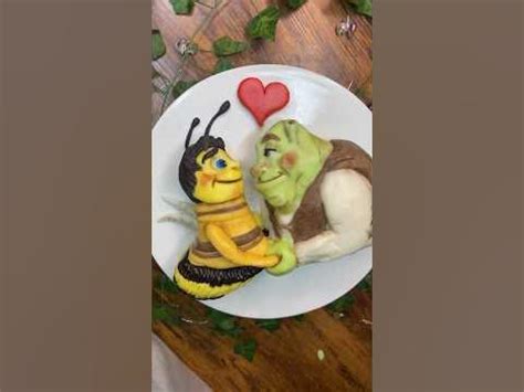 Shrek’s first love🥹💛 (Shrek x Barry Bee Benson Cake) #shrek #cake # ...