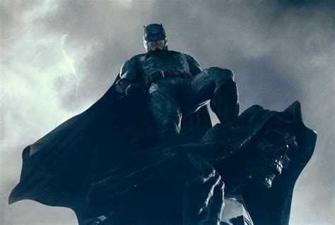 Zack Snyder Reveals Image of ‘Justice League’s Knightmare Batman