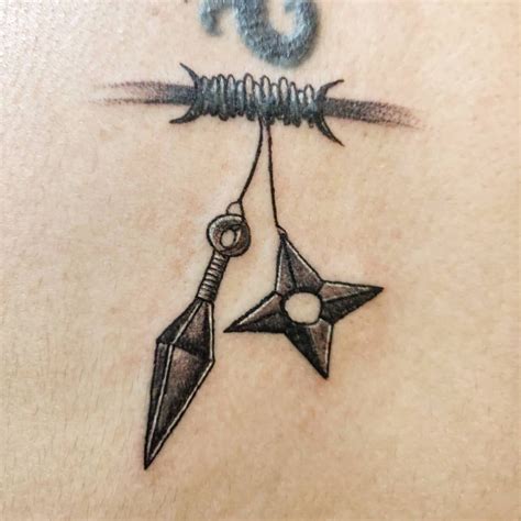 Pin by Anily Sukino on Kunai | Naruto tattoo, Ninja tattoo, Anime tattoos