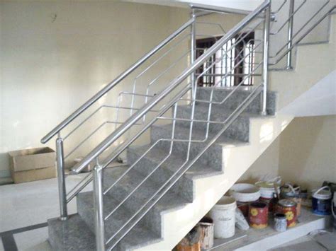 Ss Steel Staircase / Stainless Steel Horizontal Stair Railings ...