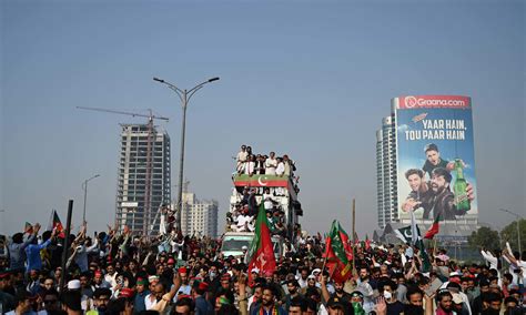 In pictures: Azadi Marchers undeterred by containers, tear gas ...