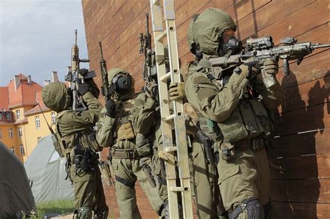 315 best images about Polish Special Forces - GROM, JWK, AGAT, Nil i ...