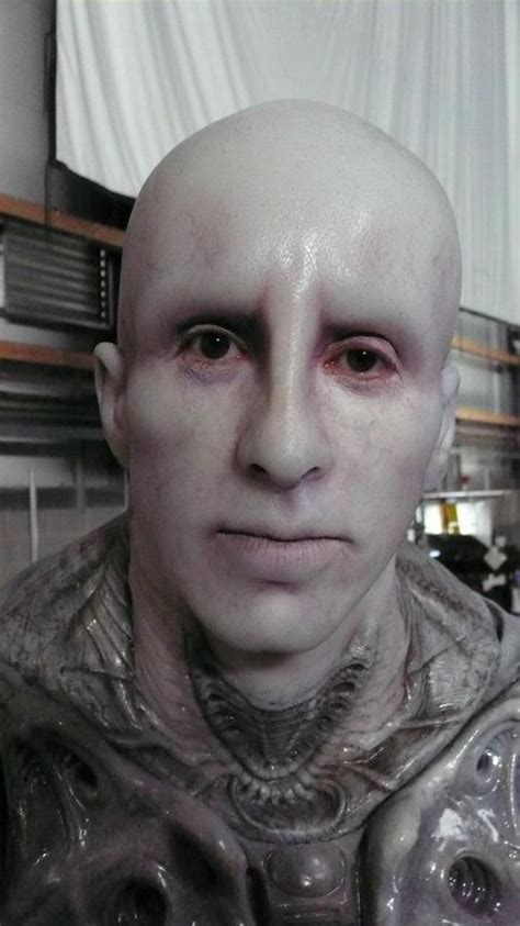 ‘Prometheus’ Behind-the-Scenes Photos Reveal Huge ‘Alien’ Spoilers! | Prometheus movie, Scene ...