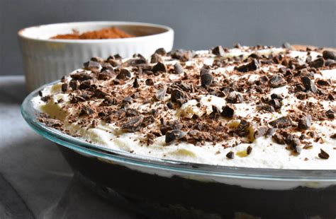 Chocolate Banana Pudding Pie • Foodie Loves Fitness