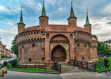 Top 10 Historical Sites in Krakow | Beauty of Poland