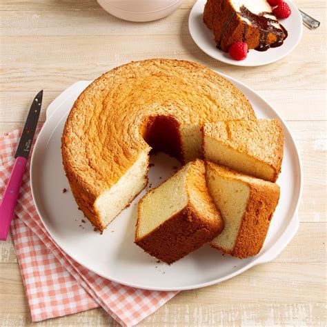 Light and Airy Sponge Cake Recipe: How to Make It