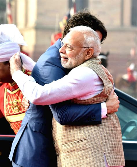 Modi greets Trudeau with hug at ceremonial reception