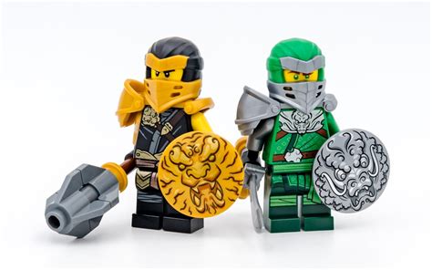 LEGO Ninjago Master of the Mountain - HelloBricks